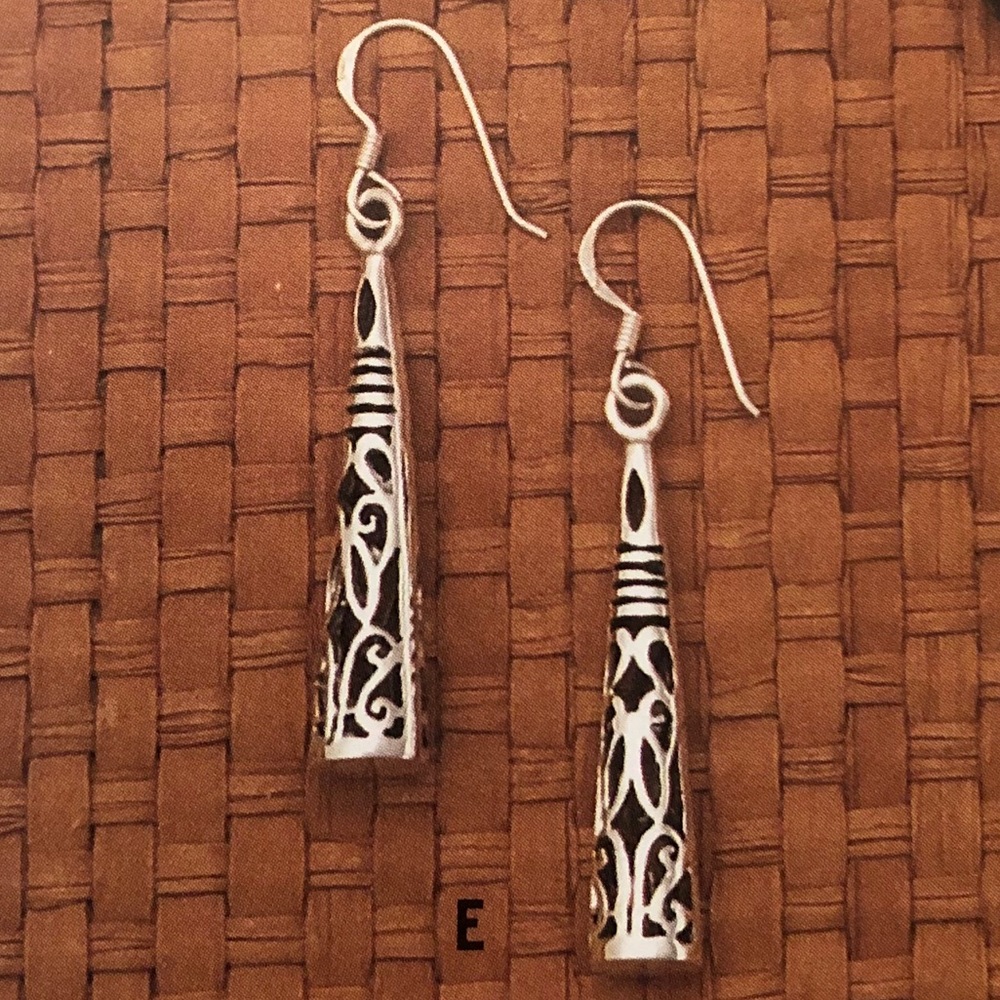 Vintage Silpada Sterling Silver Cone Filigree Earrings W1159 - Picture 3 of 12